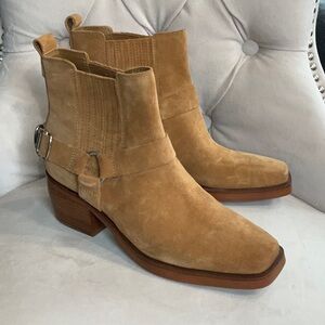 Sam Edelman Brown Suede Ankle Boots Size 7;